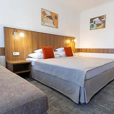 Art Superior Hotel 3*