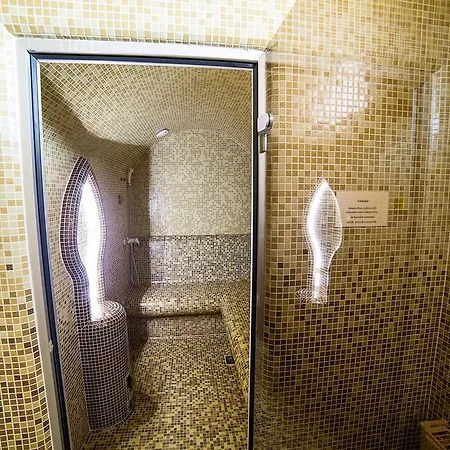 Hotel Art Superior 3*